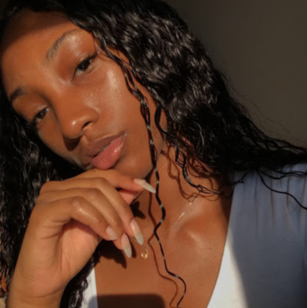 Meet your Posher, Liyahliyah